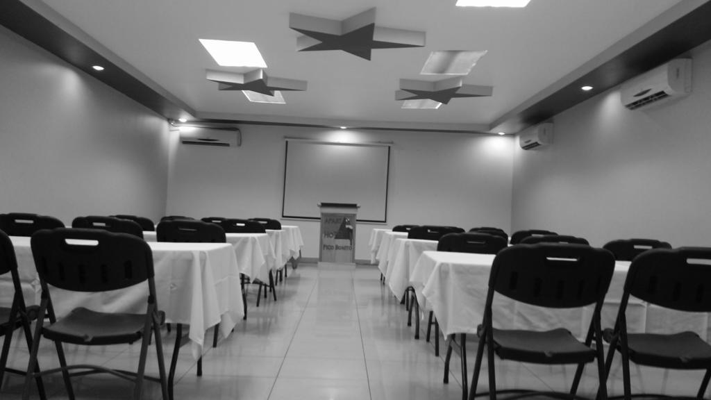 Apart Hotel Pico Bonito La Ceiba Esterno foto
