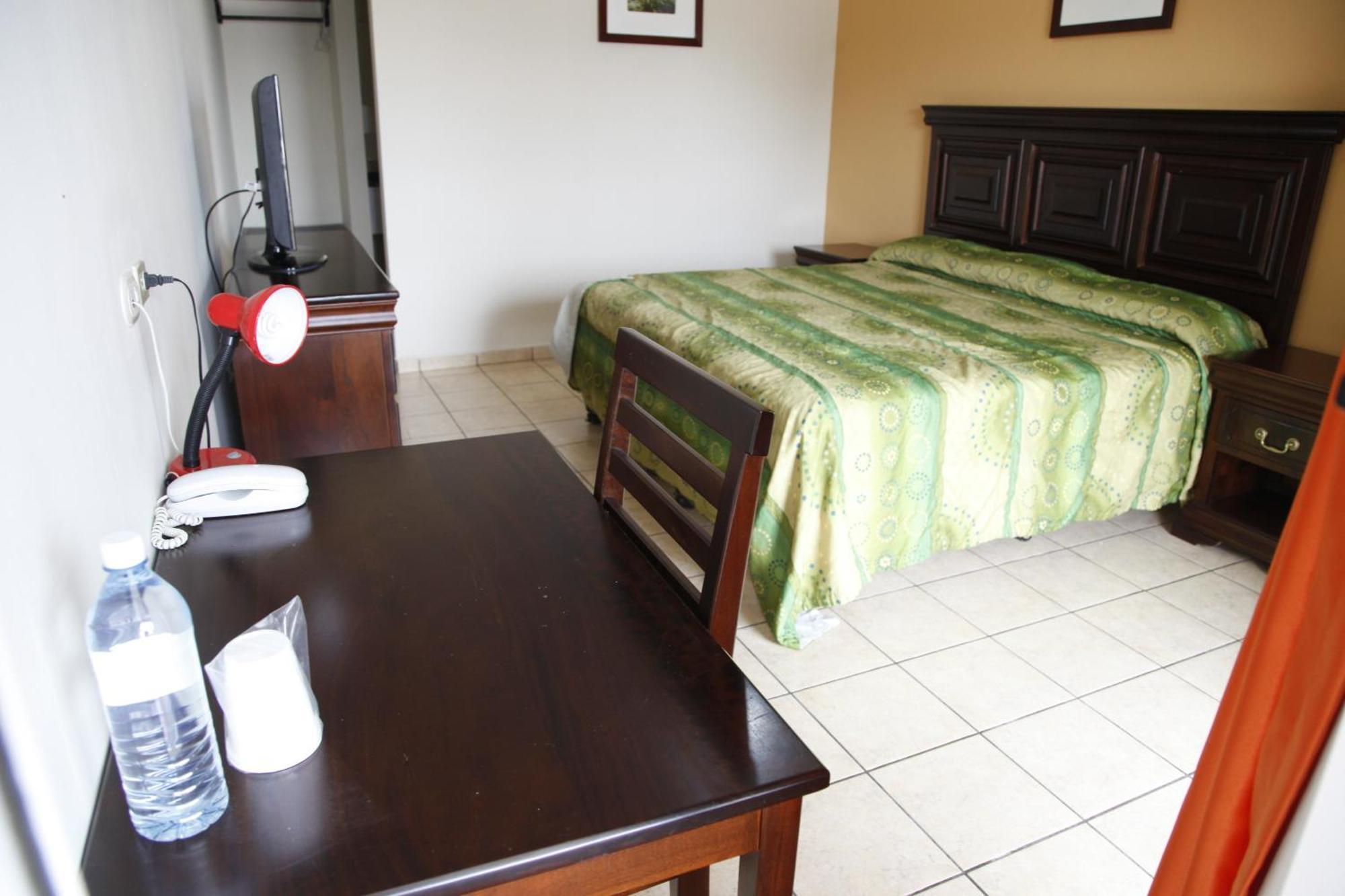 Apart Hotel Pico Bonito La Ceiba Camera foto