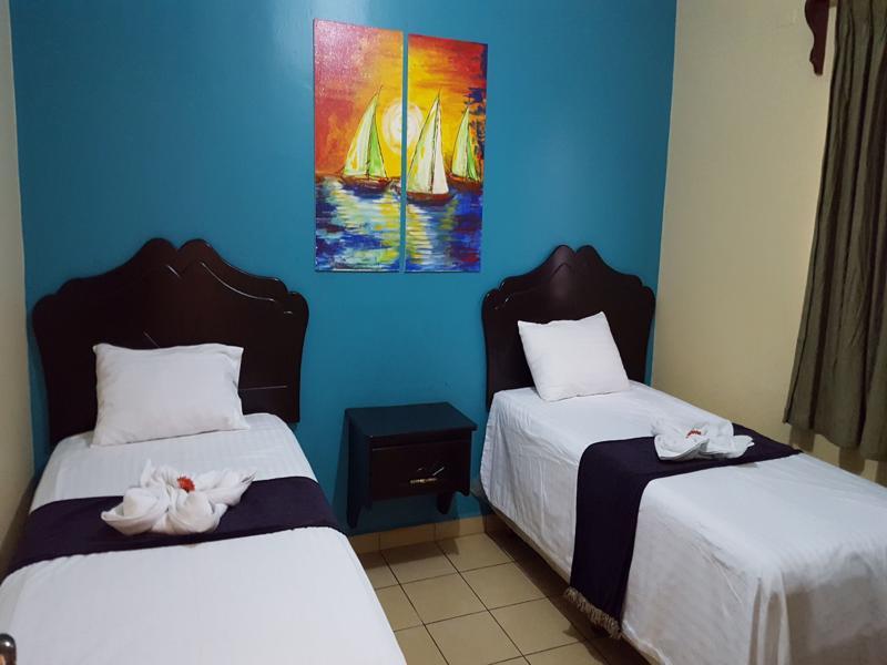 Apart Hotel Pico Bonito La Ceiba Esterno foto